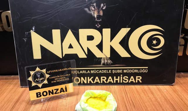 AB fubinaka isimli uyuşturucu hammaddesi ile yakalanan 2 kişi tutuklandı