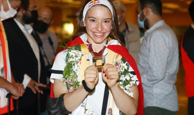 Ayşe Begüm Onbaşı Avrupa Şampiyonası'nda podyuma çıkıyor