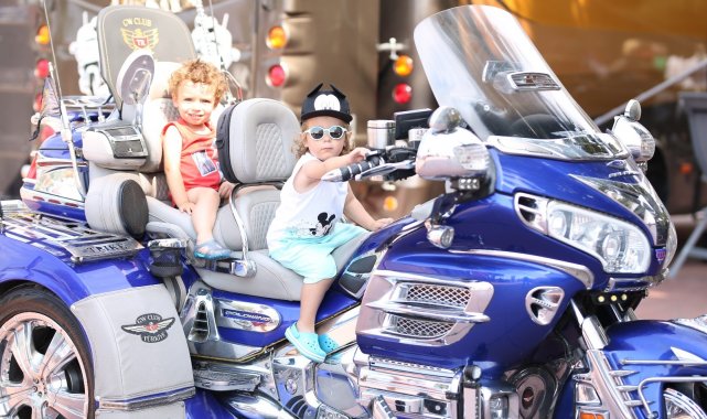 Ayvalık'ta 6. Uluslararası Gold Wing Türkiye buluşması başladı