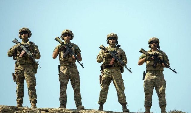 Azerbaycan ve Türkiye'nin ortak askeri tatbikatı Azerbaycan'da devam ediyor