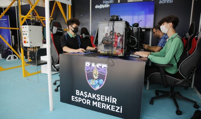Başakşehir Belediyesi TEKNOFEST'te ilgi odağı oldu