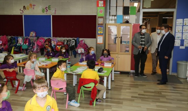 Başkan Deniz Köken'den İslambey İlkokulu'na ziyaret