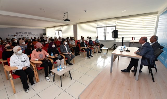Başkan Pekyatırmacı gençlerle buluştu