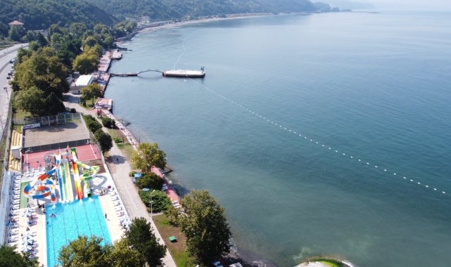 Batı Karadeniz'in en çok rağbet gören plajı oldu