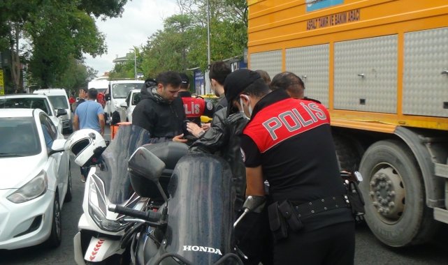Beşiktaş polisinden okul çevrelerinde sıkı denetim