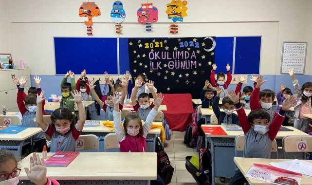 Bilecik'te 33 bin öğrenci için ders zili çaldı