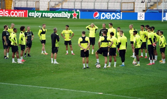 Borussia Dortmund, Beşiktaş maçının hazırlıklarını tamamladı