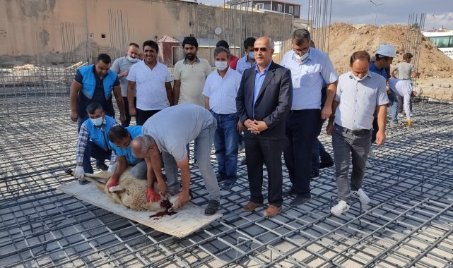 Çaldıran 'da yapılacak gençlik merkezinin temeli atıldı