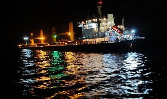 Çanakkale Boğazı’nda iki gemi çatıştı
