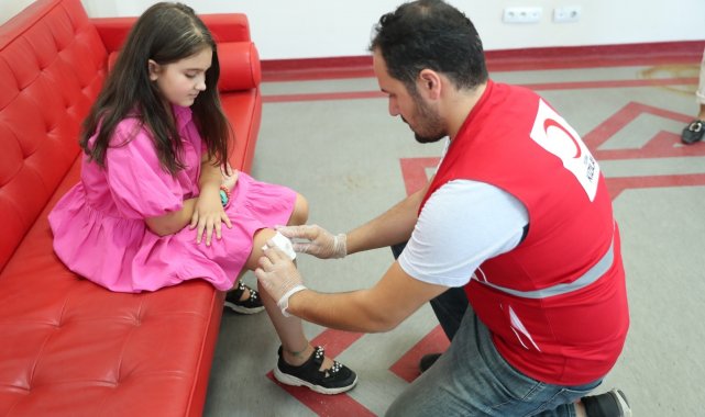 Dünya İlk Yardım Günü teması: 'Sen de 'ilk yardım kahramanı ol'