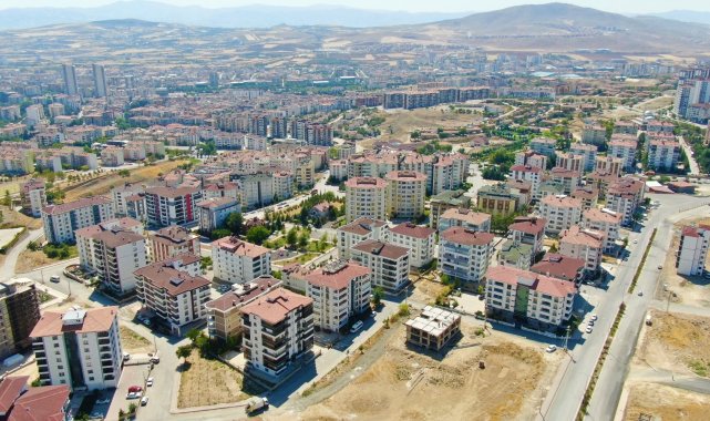 Elazığ'da kira fiyatları el yakıyor