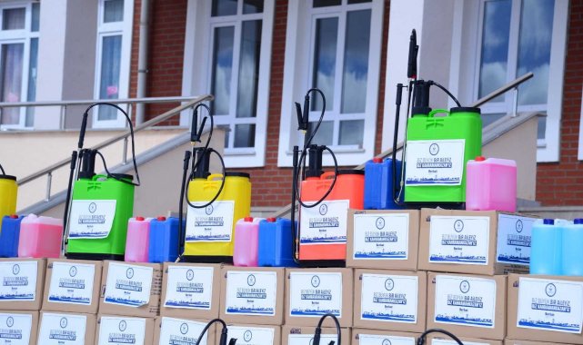 Kahramankazan'da okullara 20 tonluk temizlik ve dezenfekte malzemesi desteği