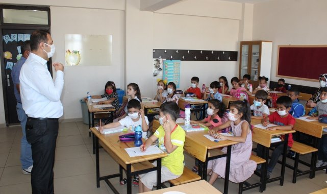 Kahta'da 33 bin öğrenci ders başı yaptı
