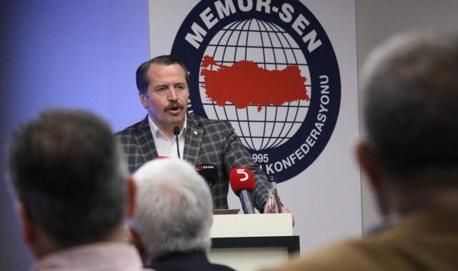 Kamu görevlilerinin yüzde 88.3'ü sivil, demokratik ve özgürlükçü bir anayasaya destek veriyor