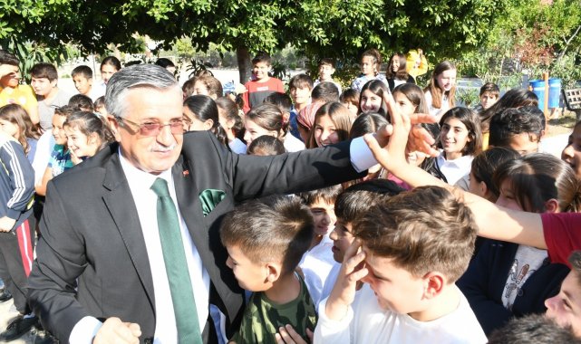 Kemer'de lise öğrencilerine ücretsiz servis imkanı