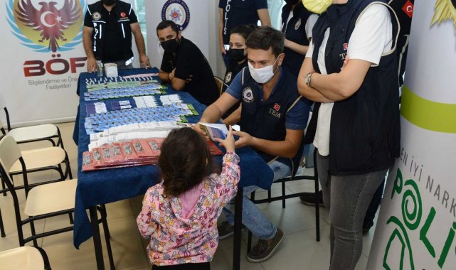 Kırklareli'nde polis ekiplerince üniversite öğrencileri bilgilendirildi