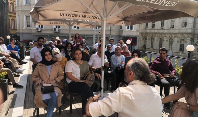 Kitap Dostları, İstiklal Kütüphanesi'nde buluştu