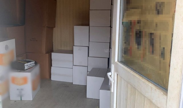 Konya'da 1 milyon 14 bin 400 adet gümrük kaçağı makaron ele geçirildi