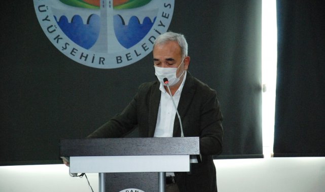 MHP'li Demirdağ'dan Büyükşehir yönetimine eleştiri