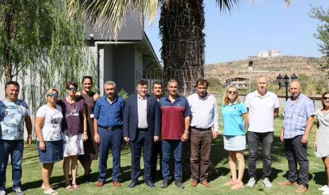 Müdür Fillikçioğlu, hakem ve gözlemciler ile bir araya geldi