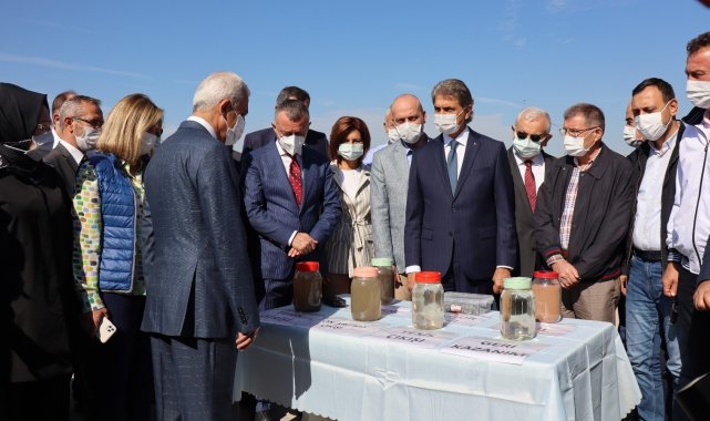 Müsilaj araştırma komisyonu İzmit Körfezi'nde incelemelerde bulundu
