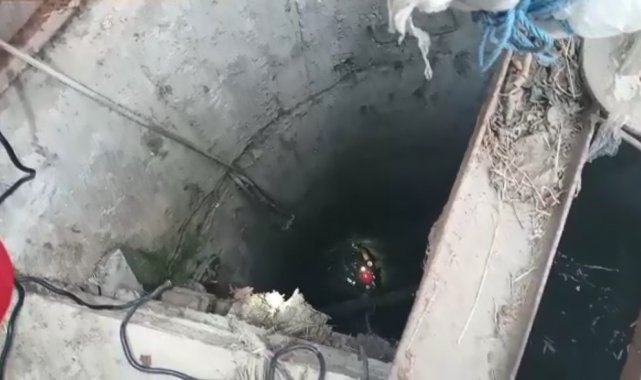 Su kuyusuna düşen yavru kediyi itfaiye ekipleri kurtardı