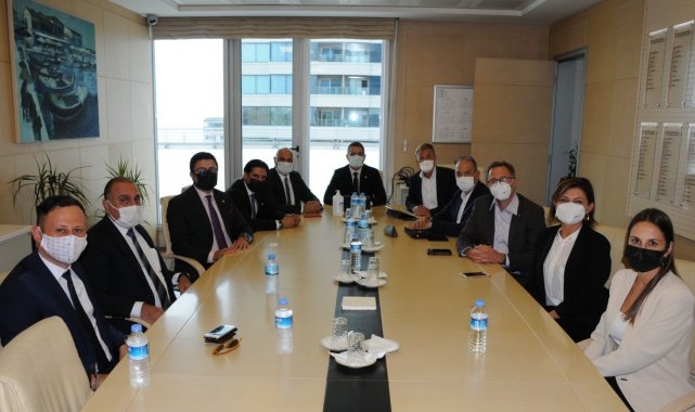 SunExpress Ceo'su Dr. Max Kownatzki EGİAD'ı ziyaret etti