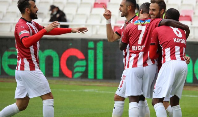 Süper Lig: D.G. Sivasspor: 4 - Fatih Karagümrük: 0