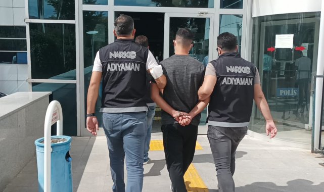 Şüpheli şahsın taşıdığı paketten uyuşturucu ele geçirildi