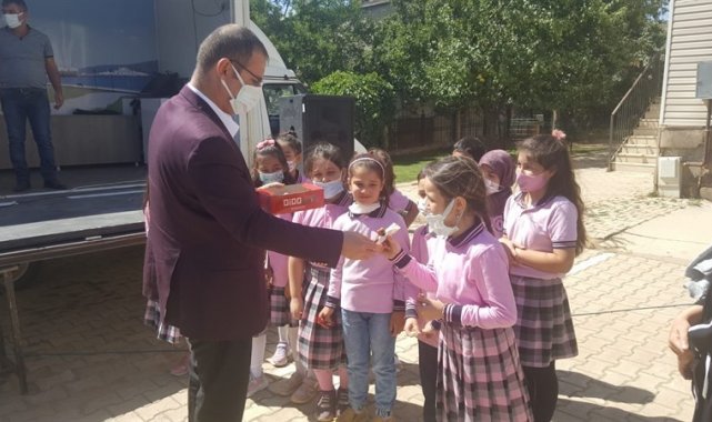 Tatvan'da eğitim-öğretim yılı törenle başladı
