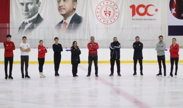 Türkiye Buz Pateni Milli Takımı'nın hedefi olimpiyat kotası almak