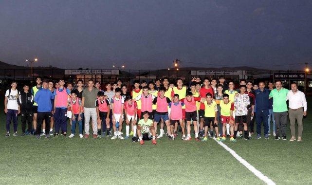 Van Büyükşehir Belediye Spor Kulübü'nün futbol takımları çalışmalara başladı