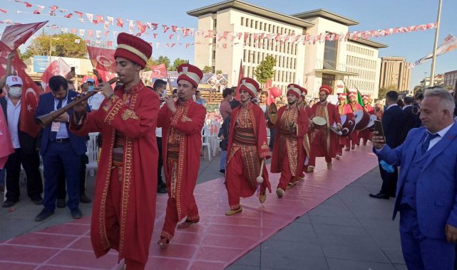 Yeniden Refah Partisi Zeytinburnu'nda kongre heyecanı