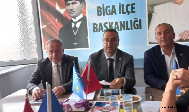 İYİ Parti Rıdvan UZ Başkanlığında Biga'da Tarımı masaya yatırdı