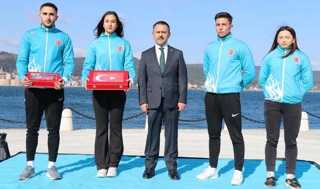 Kutsal emanetler yola çıktı