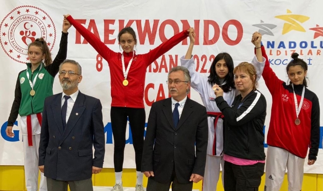 Altunışık; “Sporcularımızı kutluyorum”