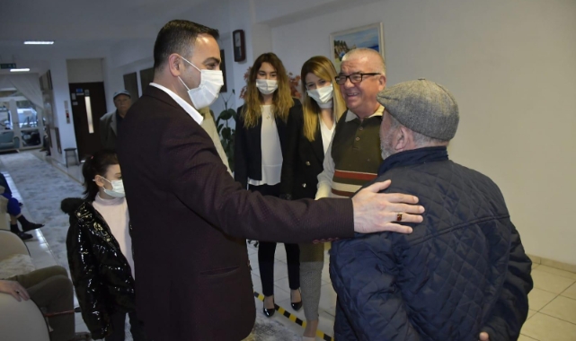 Biga Belediyesi Huzurevi’nde iftar verdi