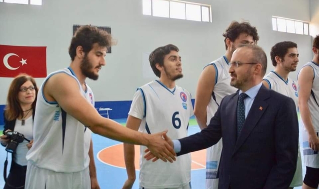 Turan; “Kapalı Spor Salonu hayırlı olsun”
