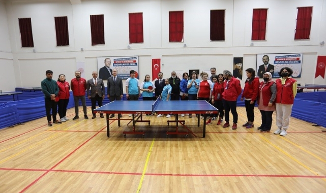 Vali Aktaş’tan özel sporculara destek