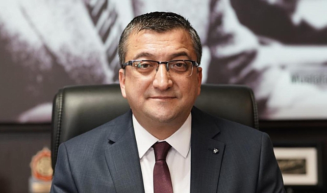 Başkan Öz’e gözaltına tepki