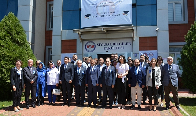 Siyasal Bilgiler Fakültesi'nde Mezunlar Buluşması