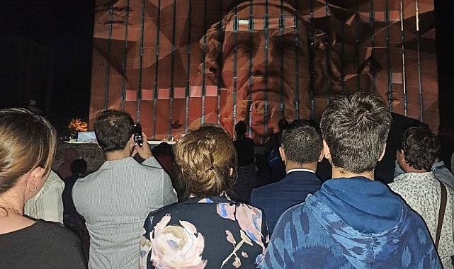 Troya Müzesi'nde muhteşem gösteri