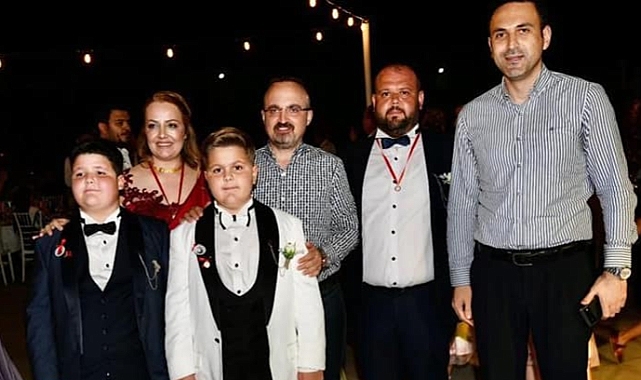 Bektaş ailesinin mutlu günü
