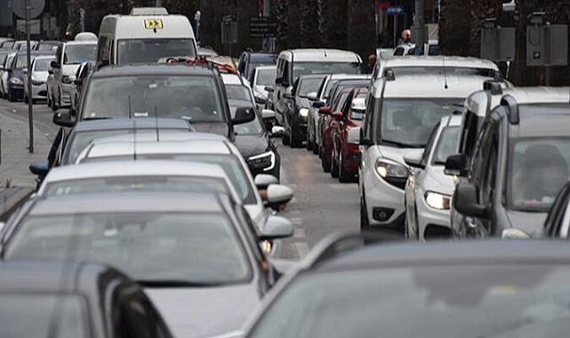 Çanakkale’de trafiğe kayıtlı 251 bin 900 araç var