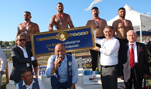 Çan'da başpehlivan Serttürk oldu