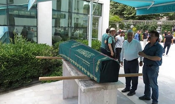 Çanakkale'de öldürülen şoför Şerif Eker son yolculuğuna uğurlandı