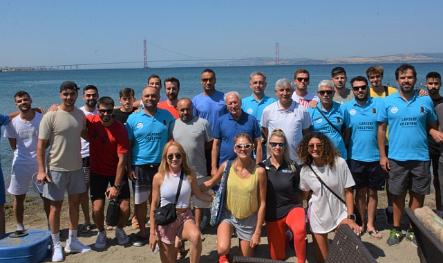 Plaj Voleybolu Turnuvası başladı