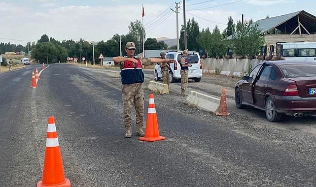 151 bin 606 araç kontrol edildi