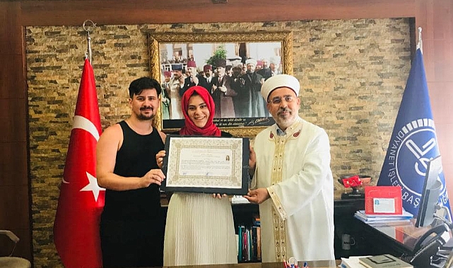 Yunanlı Emilia Müslüman oldu