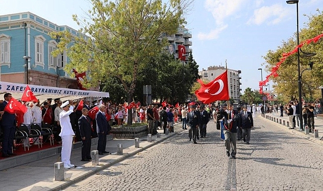 Zafer Bayramı coşkuyla kutlandı